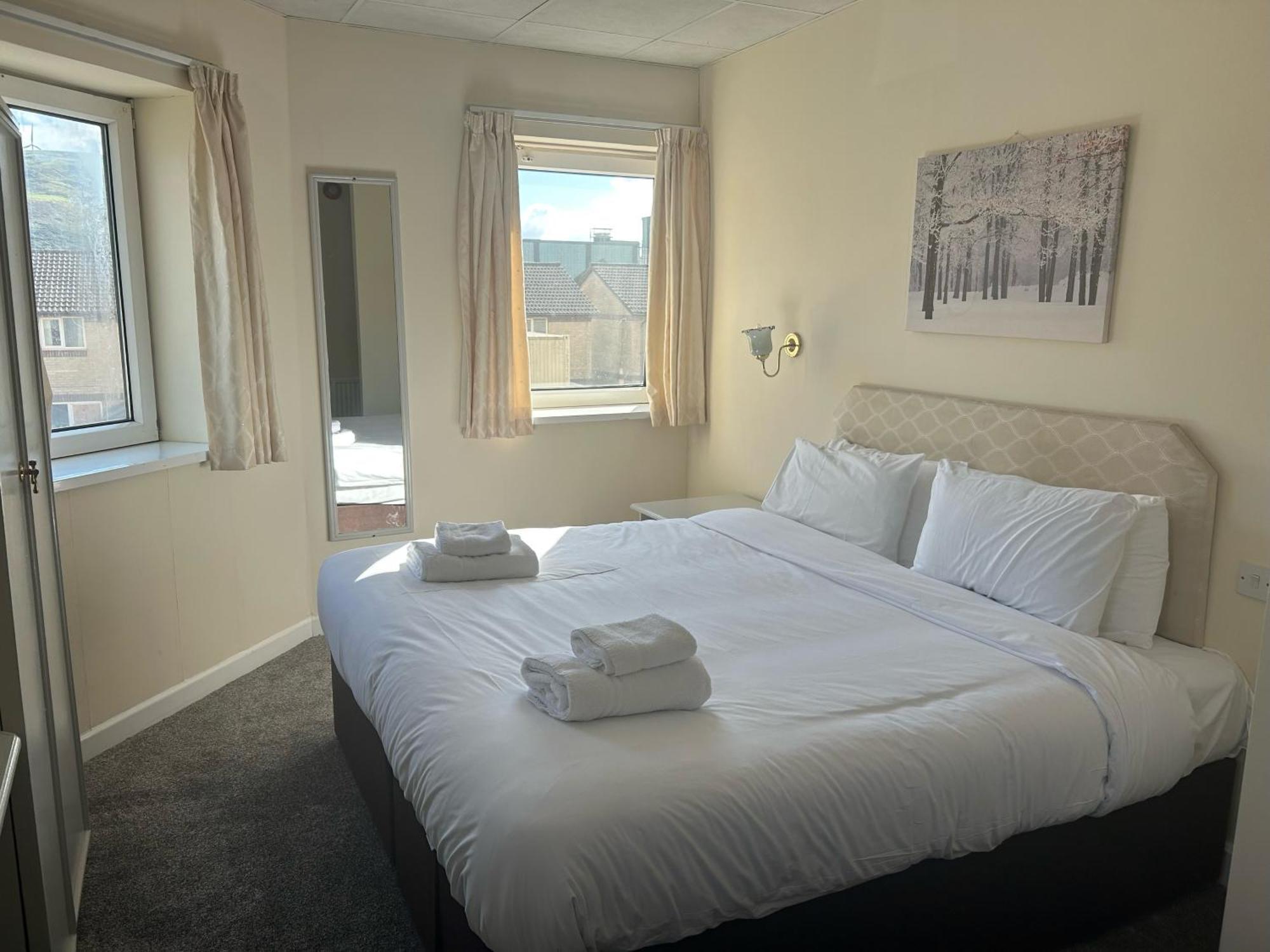 Hotel The Grand Port Talbot
