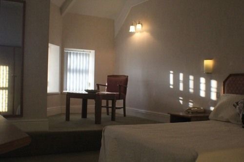 Hotel The Grand